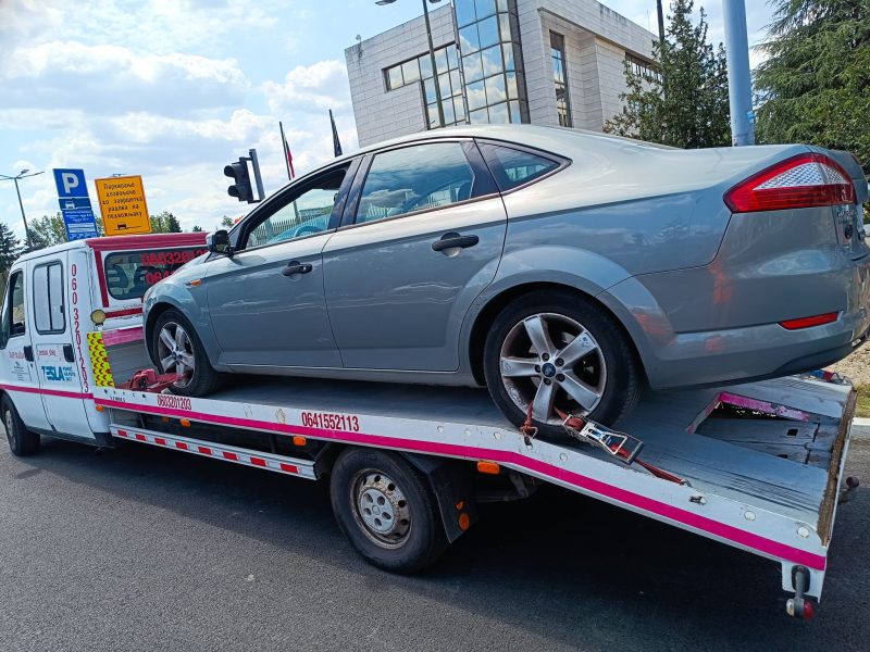 Šlepovanje neispravnog automobila u Beogradu