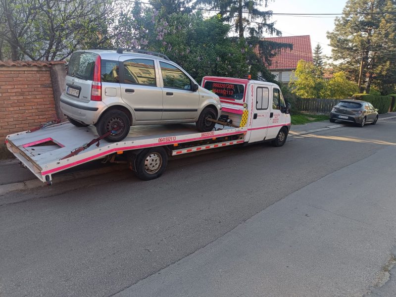 Šlepovanje Fiata Pande – AB TRANS-ŠLEP